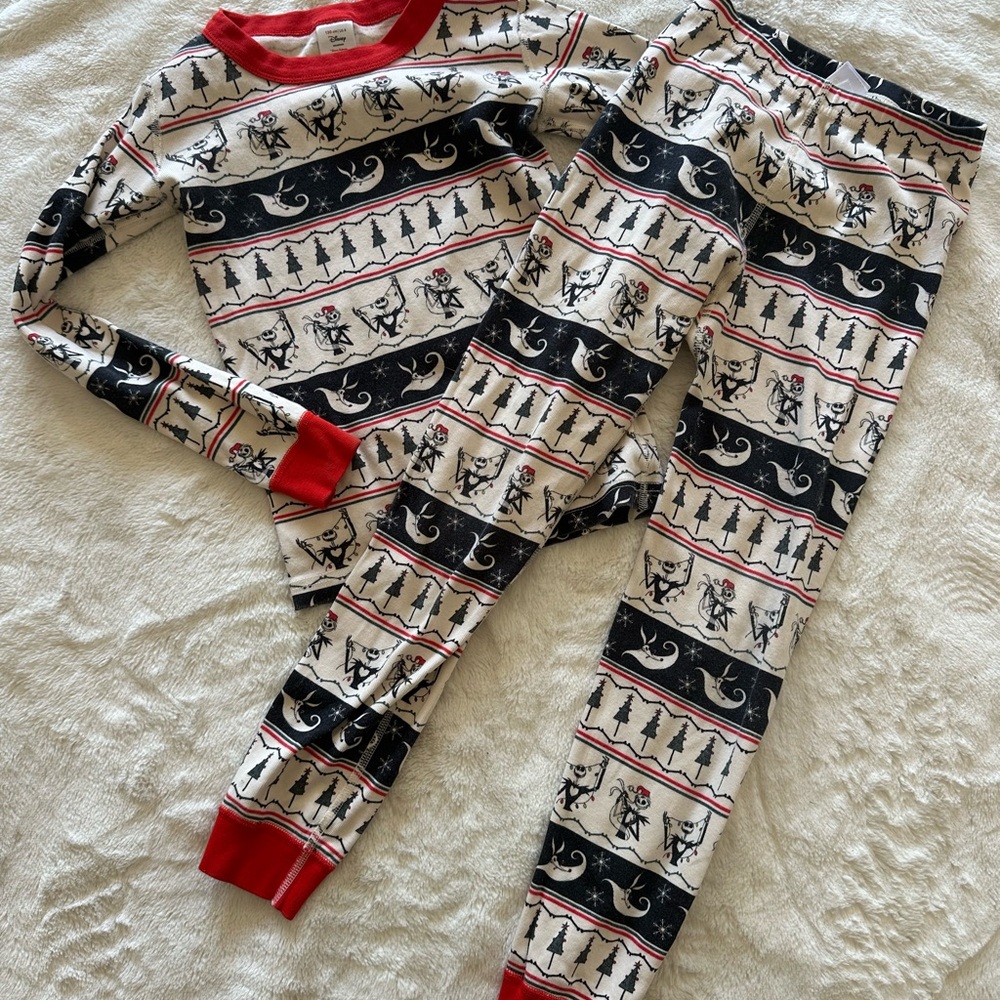 Hanna Andersson Red and Black Pajama Set Nordic Design